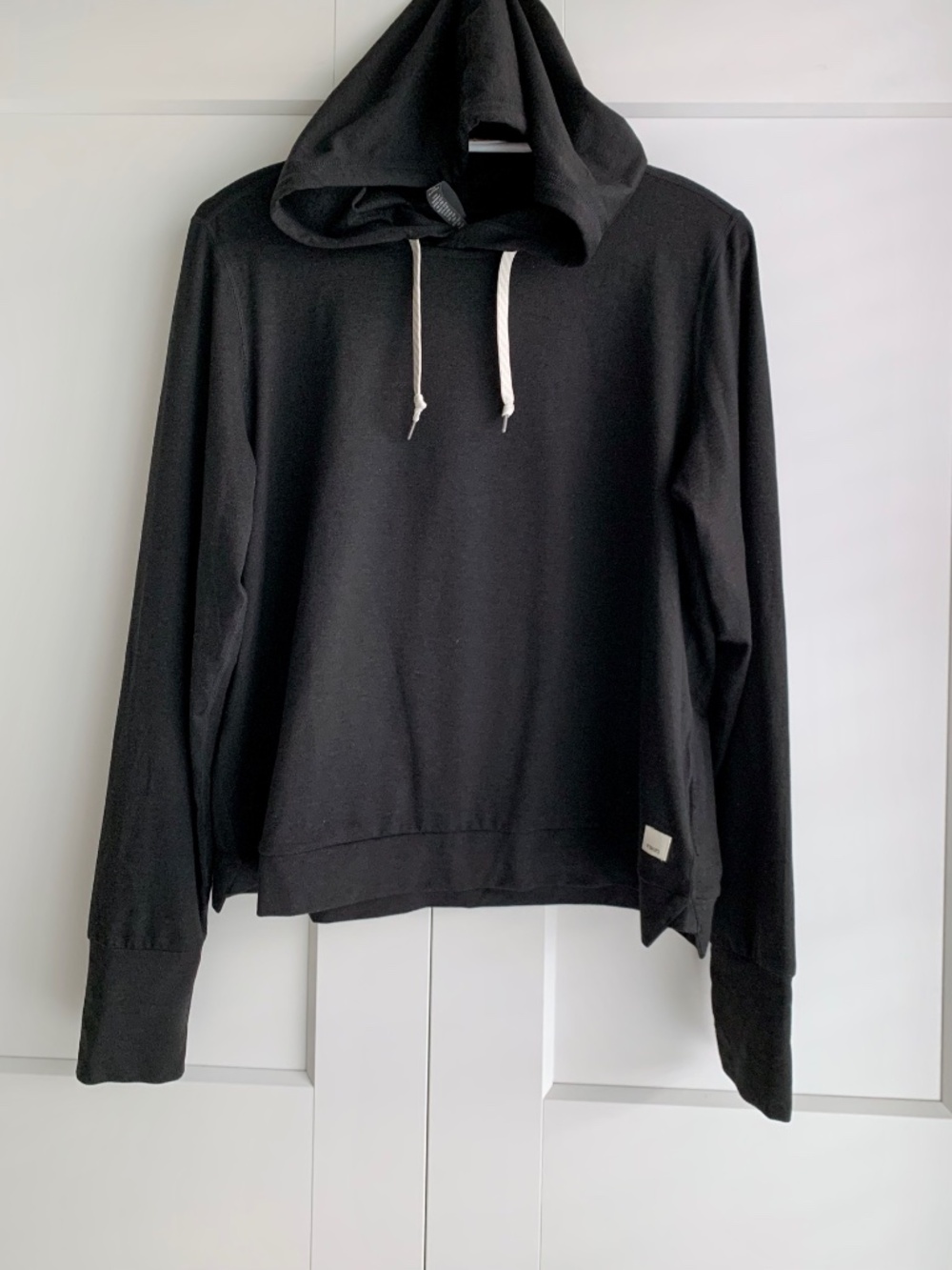 Vuori Halo Essential Hoodie Pullover Women's size L Black Heather - Picture 2 of 6